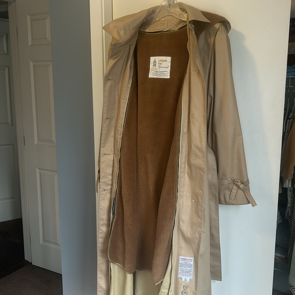 Vintage London Fog Maincoat trenchcoat in khaki size 10 - Picture 15 of 16
